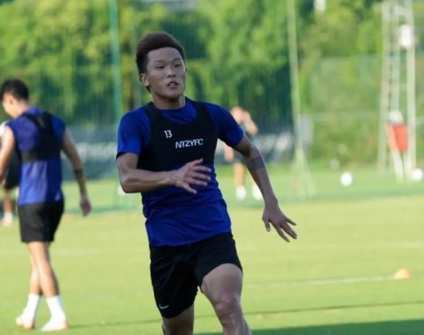 亿融策略 博主：南通支云球员宋浩宇即将转会加盟青岛西海岸