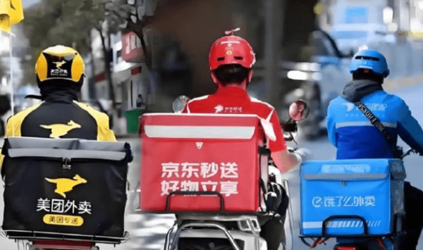 联富配资 牛弹琴：全世界看得目瞪口呆