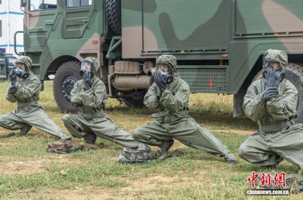 嘉创配资 广西南宁：直击武警防化分队应急演练现场
